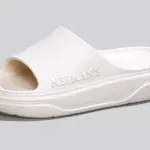 bathroom slippers